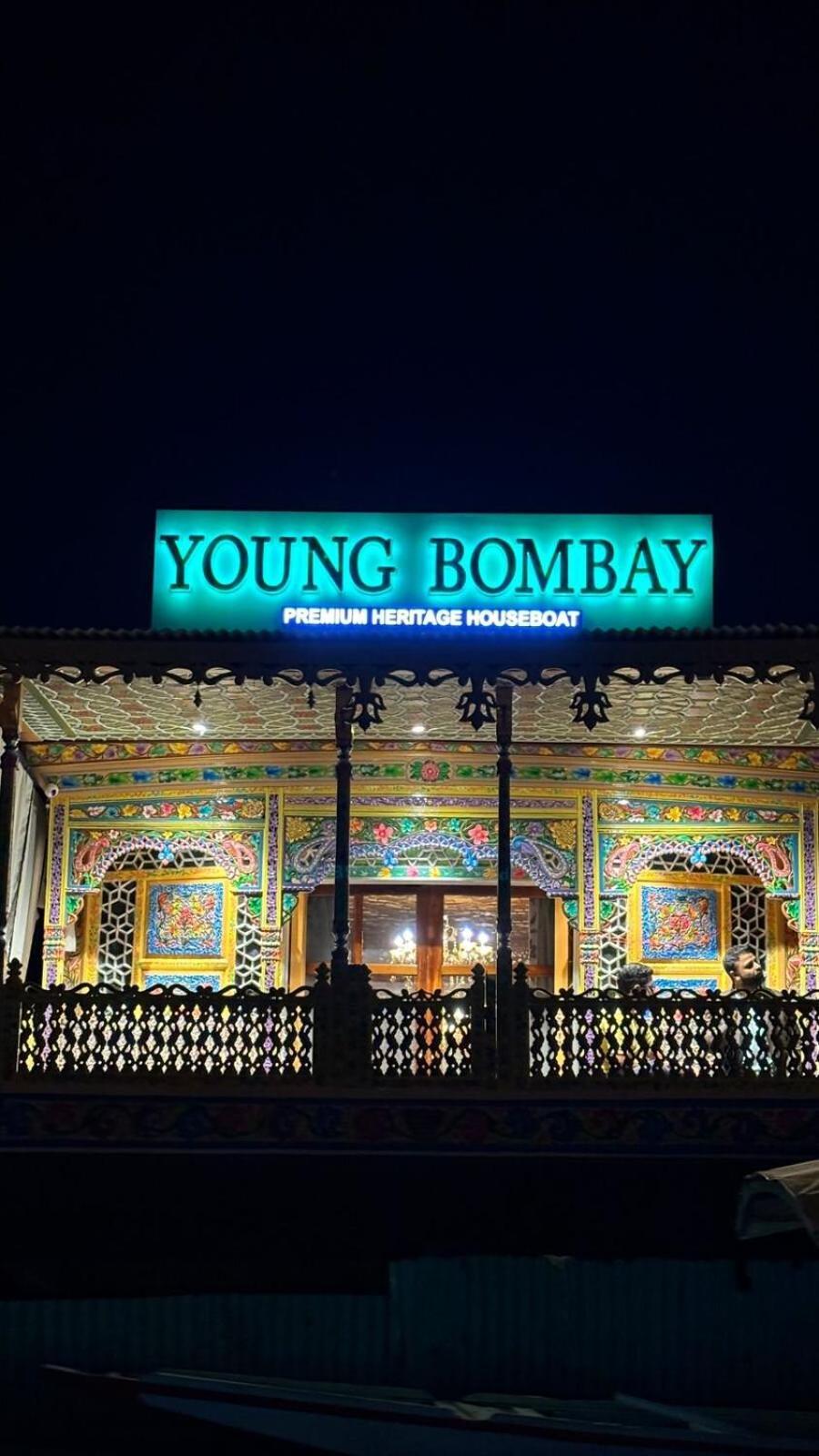 Young Bombay Premium Heritage Houseboat Srīnagar Zewnętrze zdjęcie